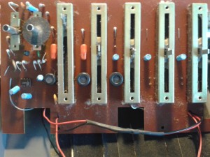 Ibanez-NO95-Renometer-Guts2